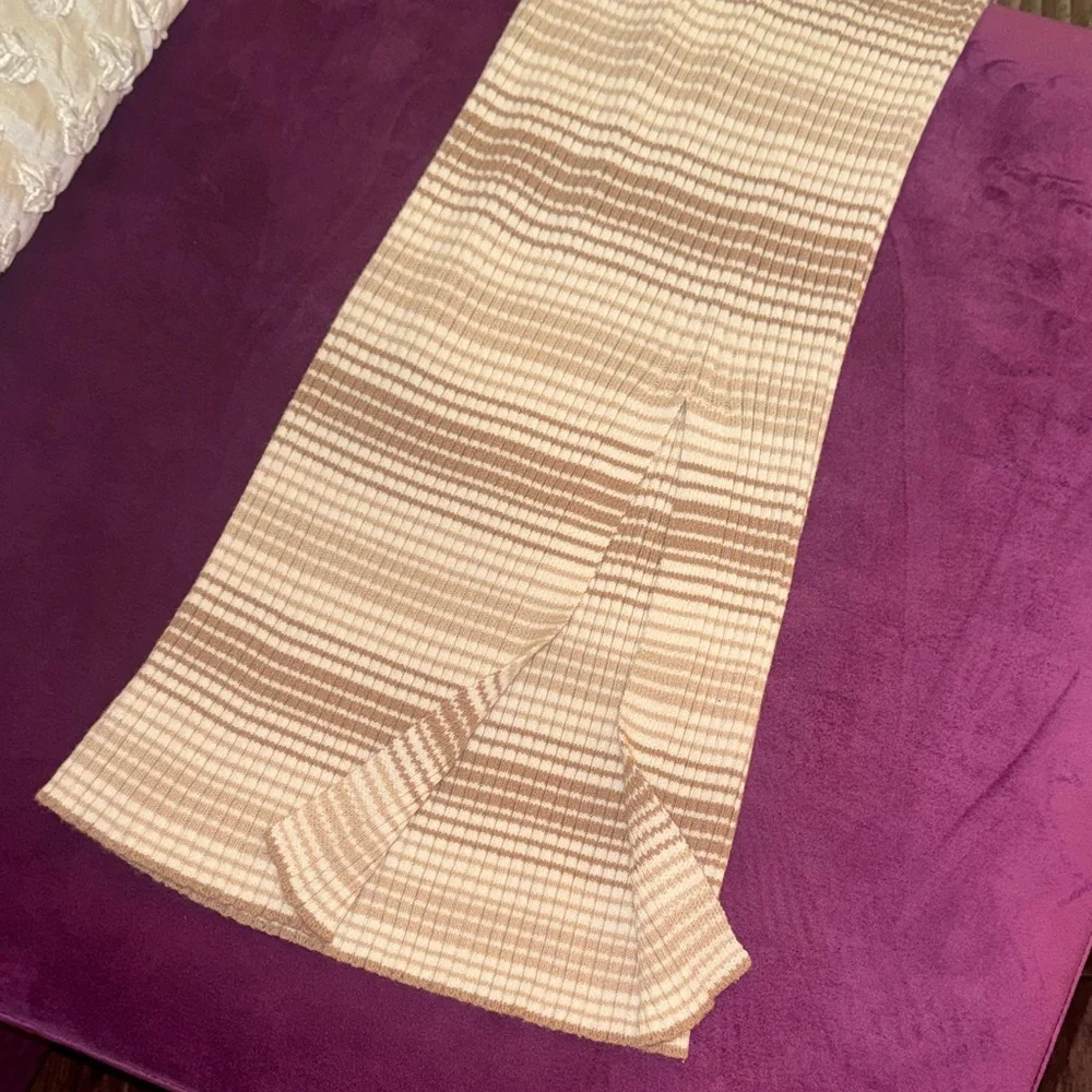 Jessica Simpson Women’s Tan & Cream Striped Long Fitted Maxi Pencil Skirt Small